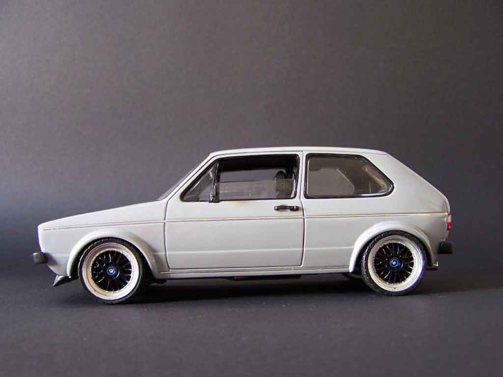 Volkswagen Golf 1 GTI 1/18 Solido 1 GTI grijs jantes tsw 18 pouces pinstriping modelauto