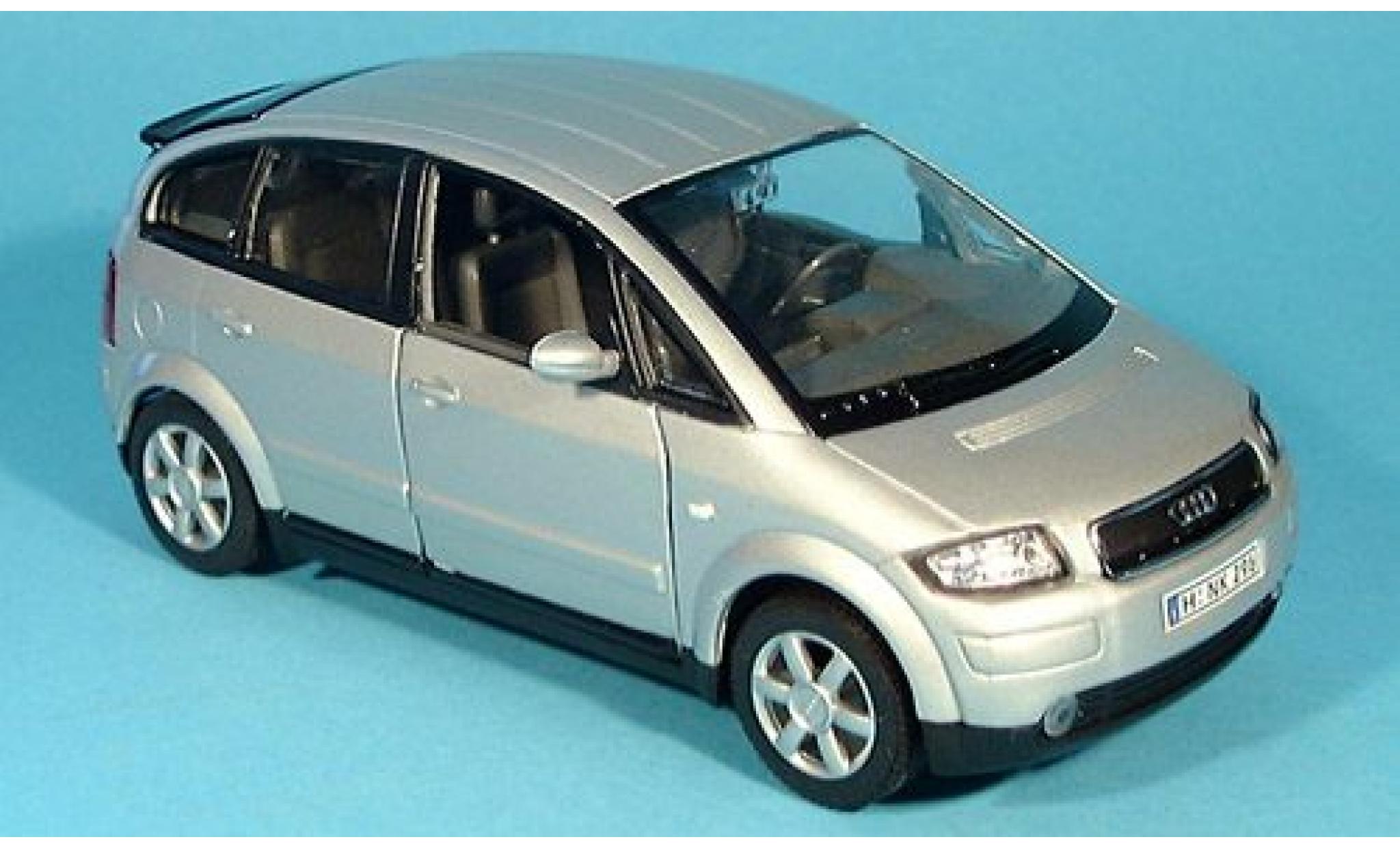 Audi A2 1/24 Welly grijs 1:24 modelauto