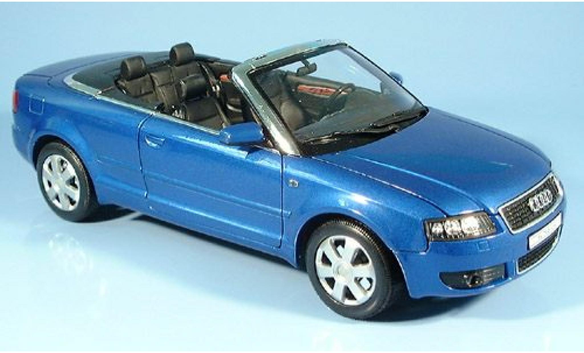 Audi A4 1/18 Welly met. blauw 2002 1:18 modelauto