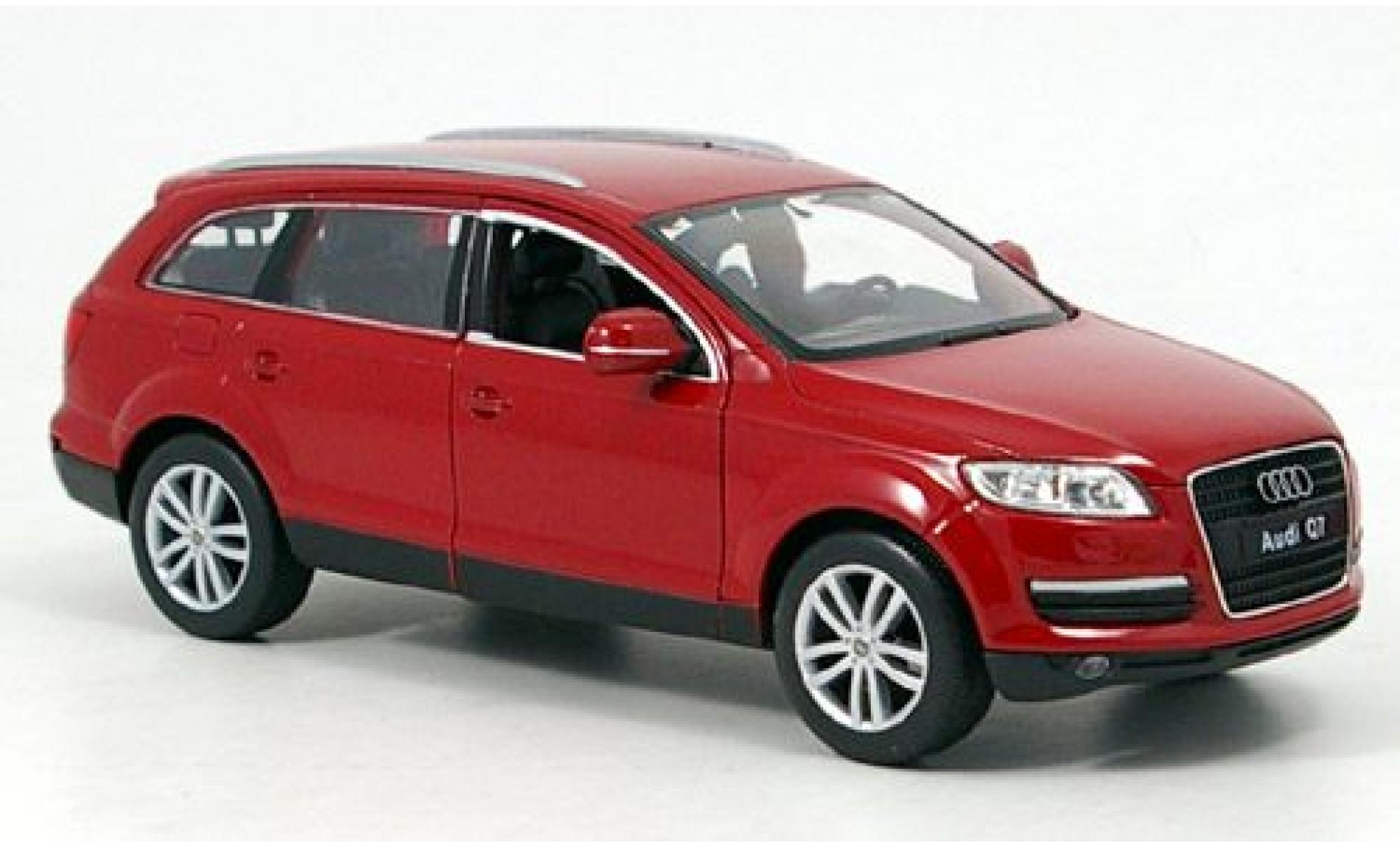 Audi Q7 1/24 Welly rood 1:24 modelauto