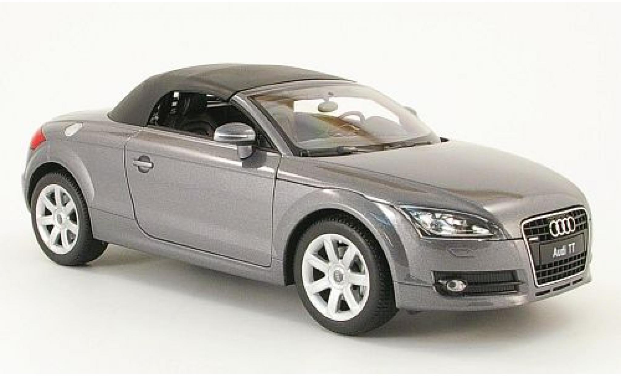 Audi TT 1/18 Welly Roadster met.-grijs geschlossen 1:18 modelauto