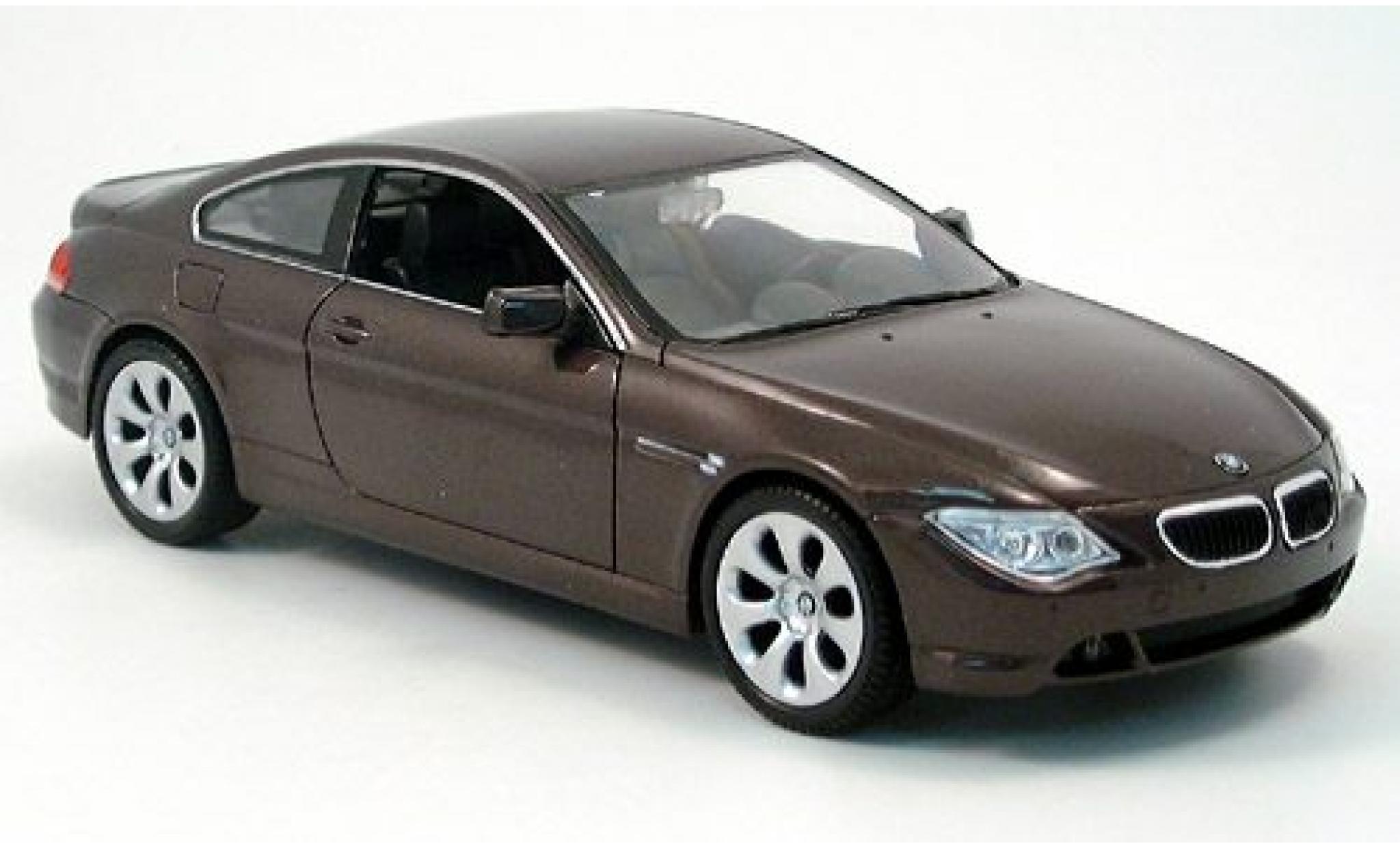 Bmw 645 1/24 Welly CI met. dk. rood 2004 1:24 modelauto
