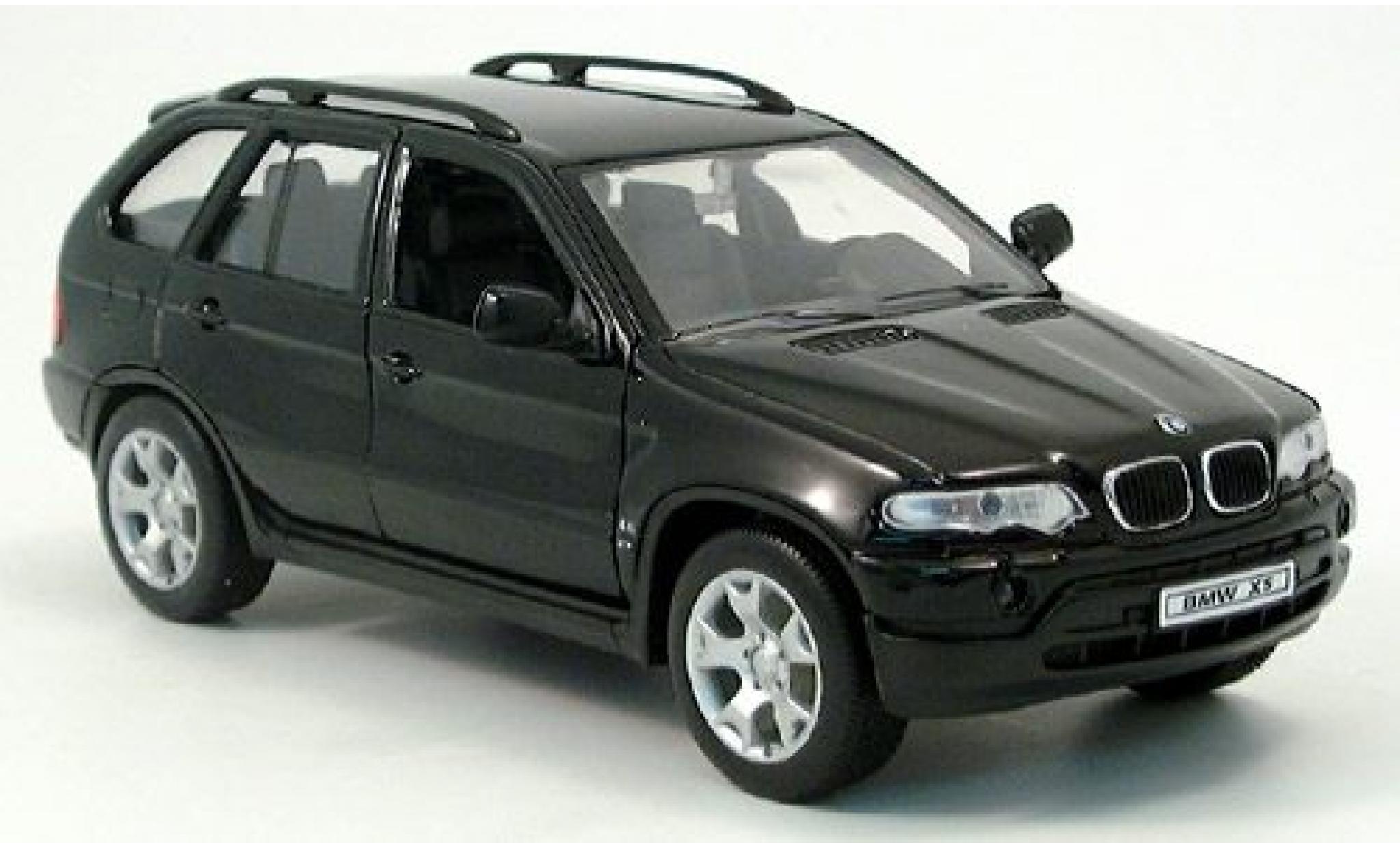 Bmw X5 1/24 Welly zwart 1:24 modelauto