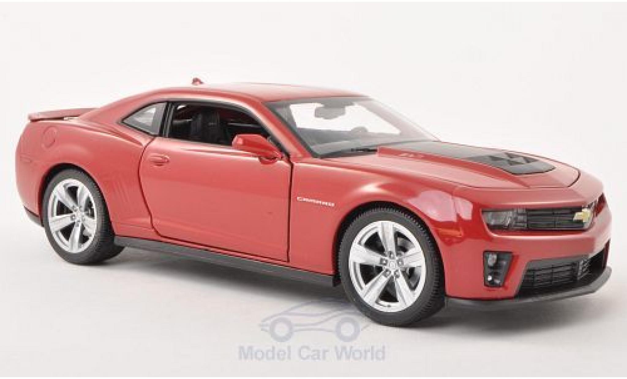 Chevrolet Camaro ZL1 1/24 Welly ZL1 rood 2012 modelauto