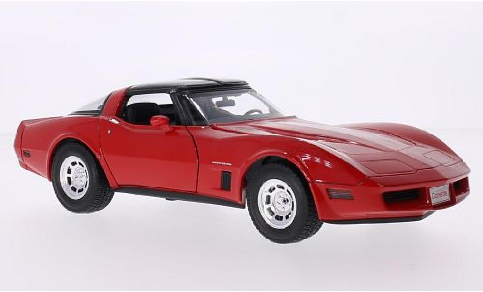 Chevrolet Corvette 1/18 Welly rood 1982 1:18 modelauto