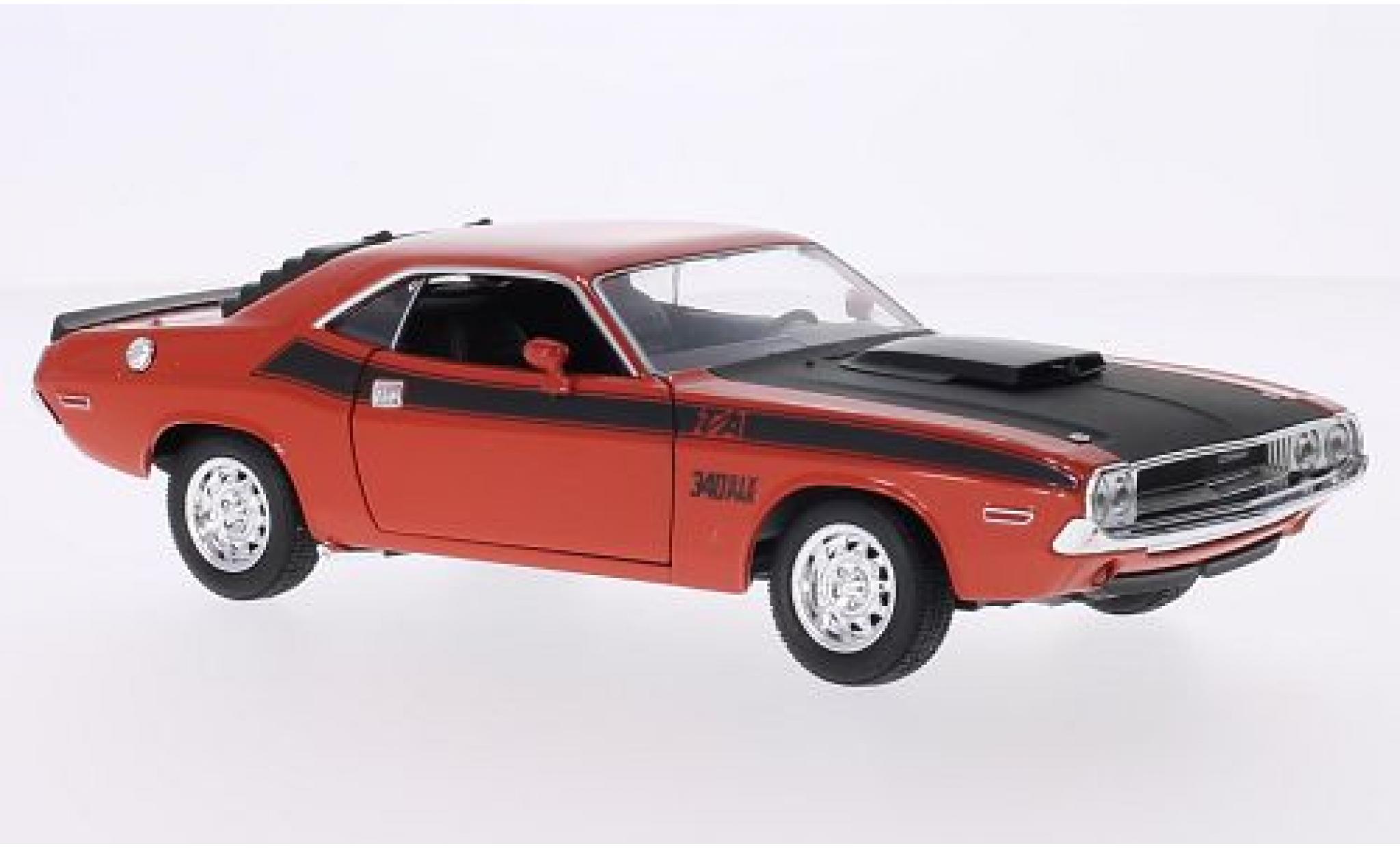 Dodge Challenger 1/24 Welly T/A oranje/matt-zwart 1970 modelauto