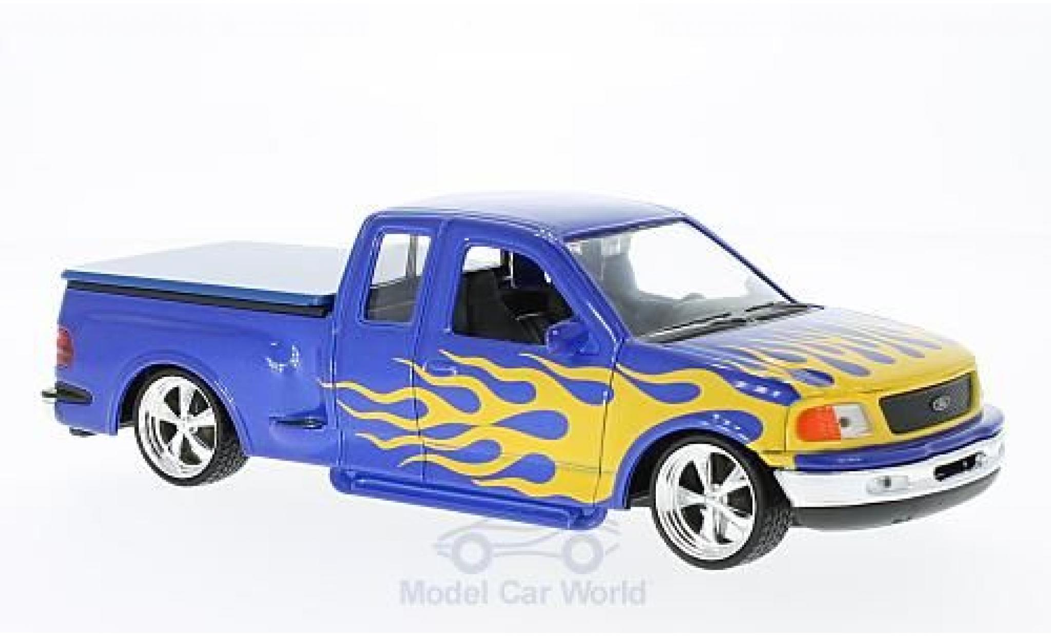 Ford F-1 1/24 Welly 50 Flareside Supercab Low Rider blauw/Dekor 1999 modelauto