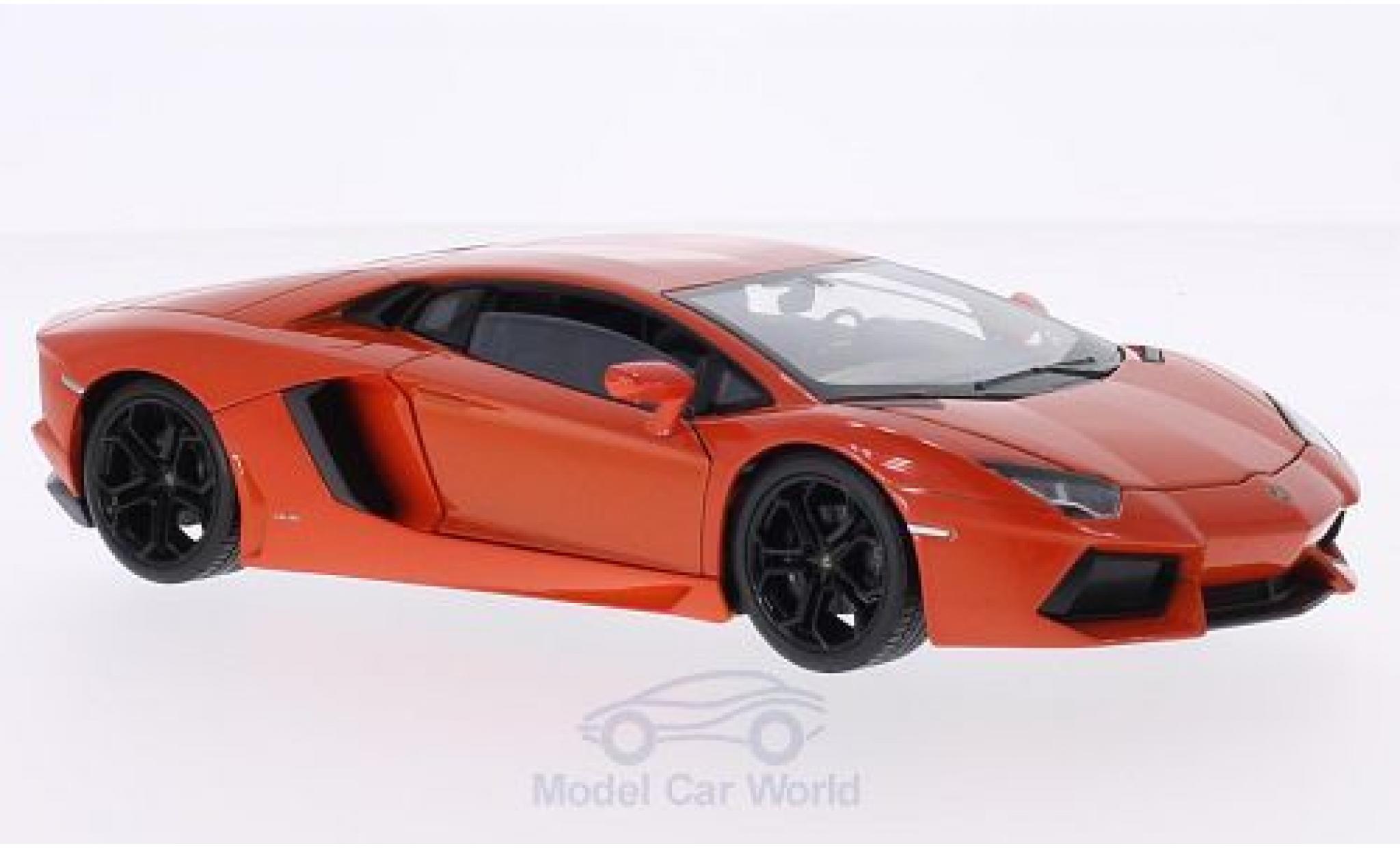 Lamborghini Aventador 1/24 Welly LP 700-4 metallic oranje modelauto