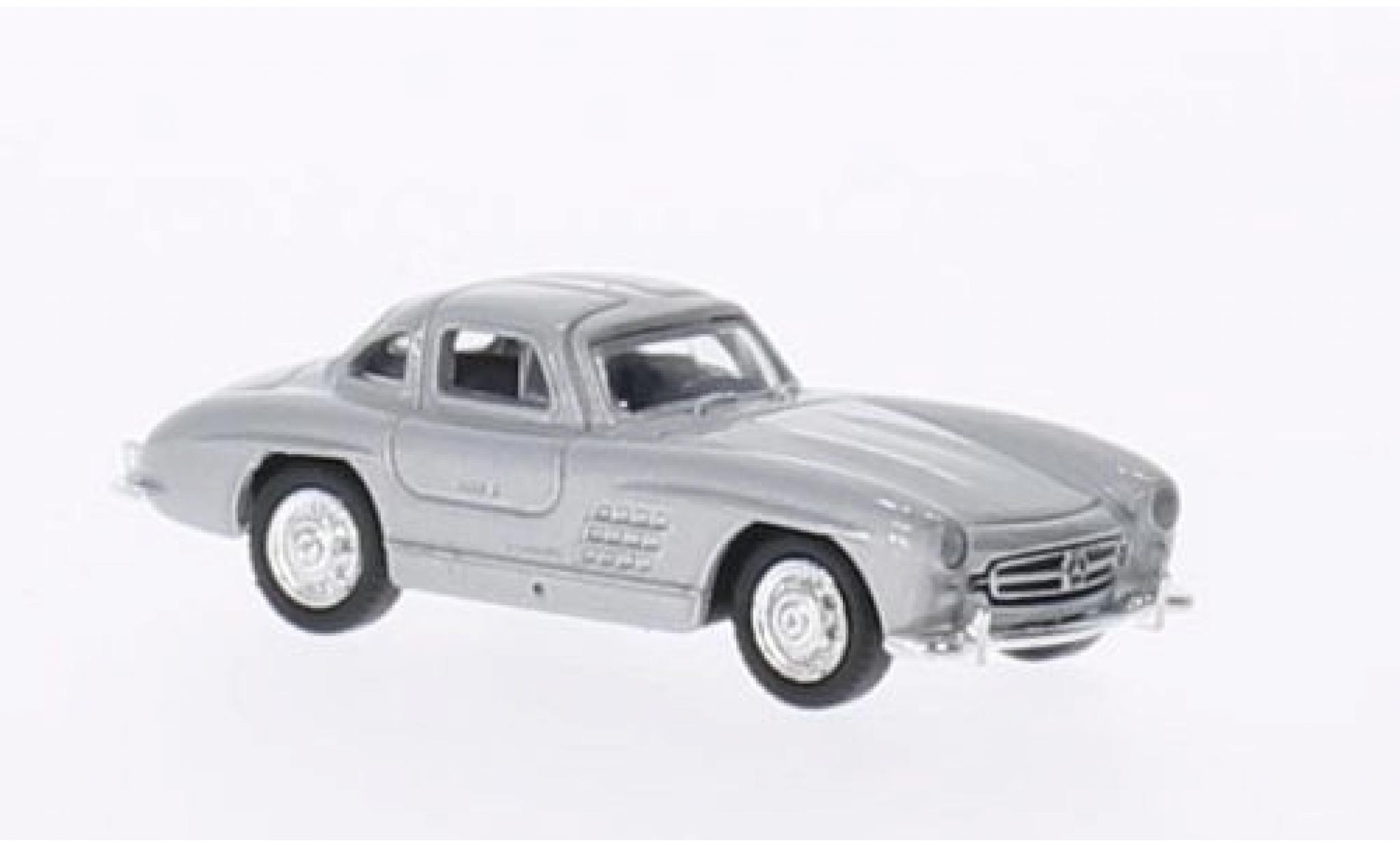 Mercedes 300 1/87 Welly SL grijs modelauto