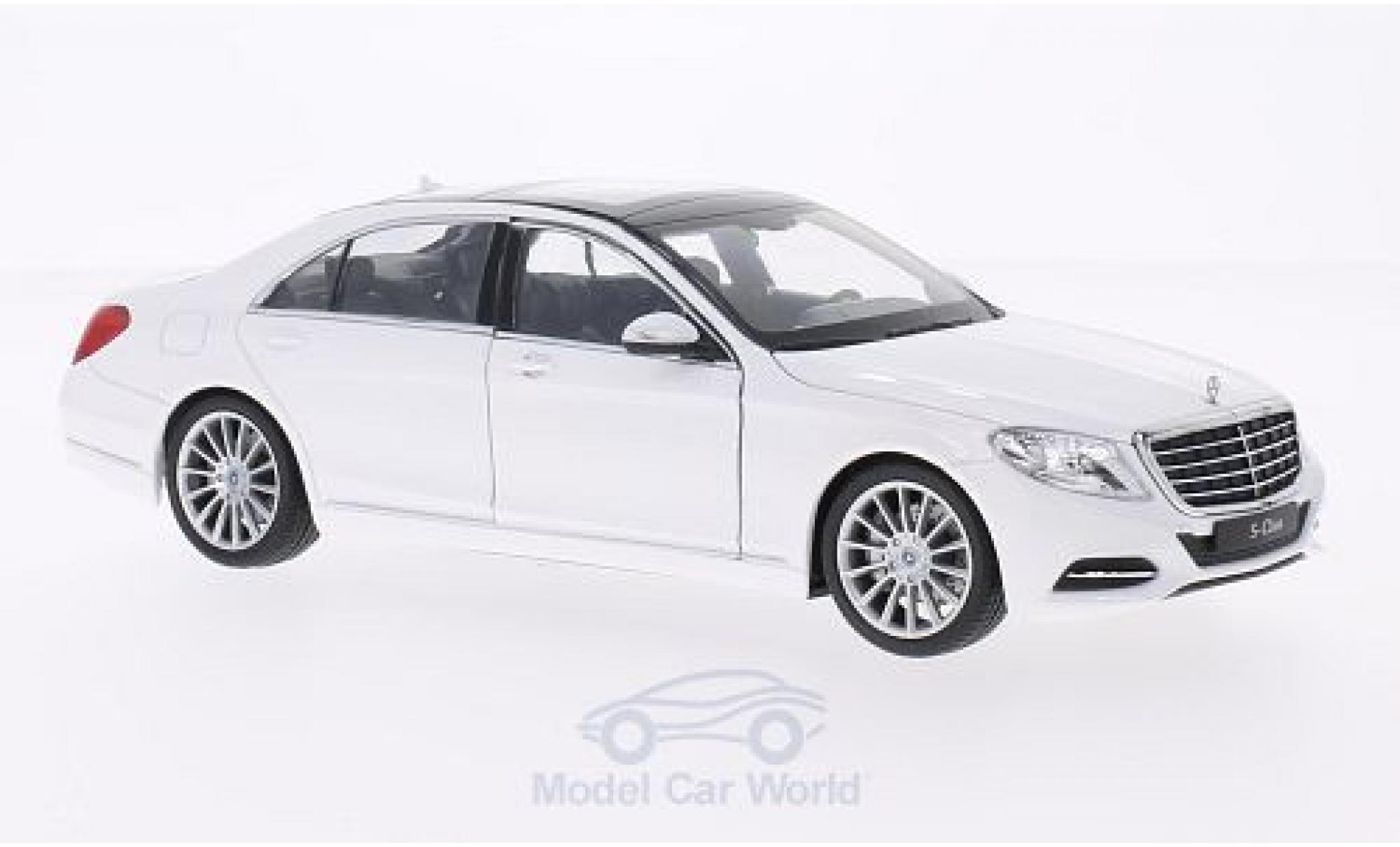 Mercedes Classe S 1/24 Welly (W222) wit 2013 modelauto