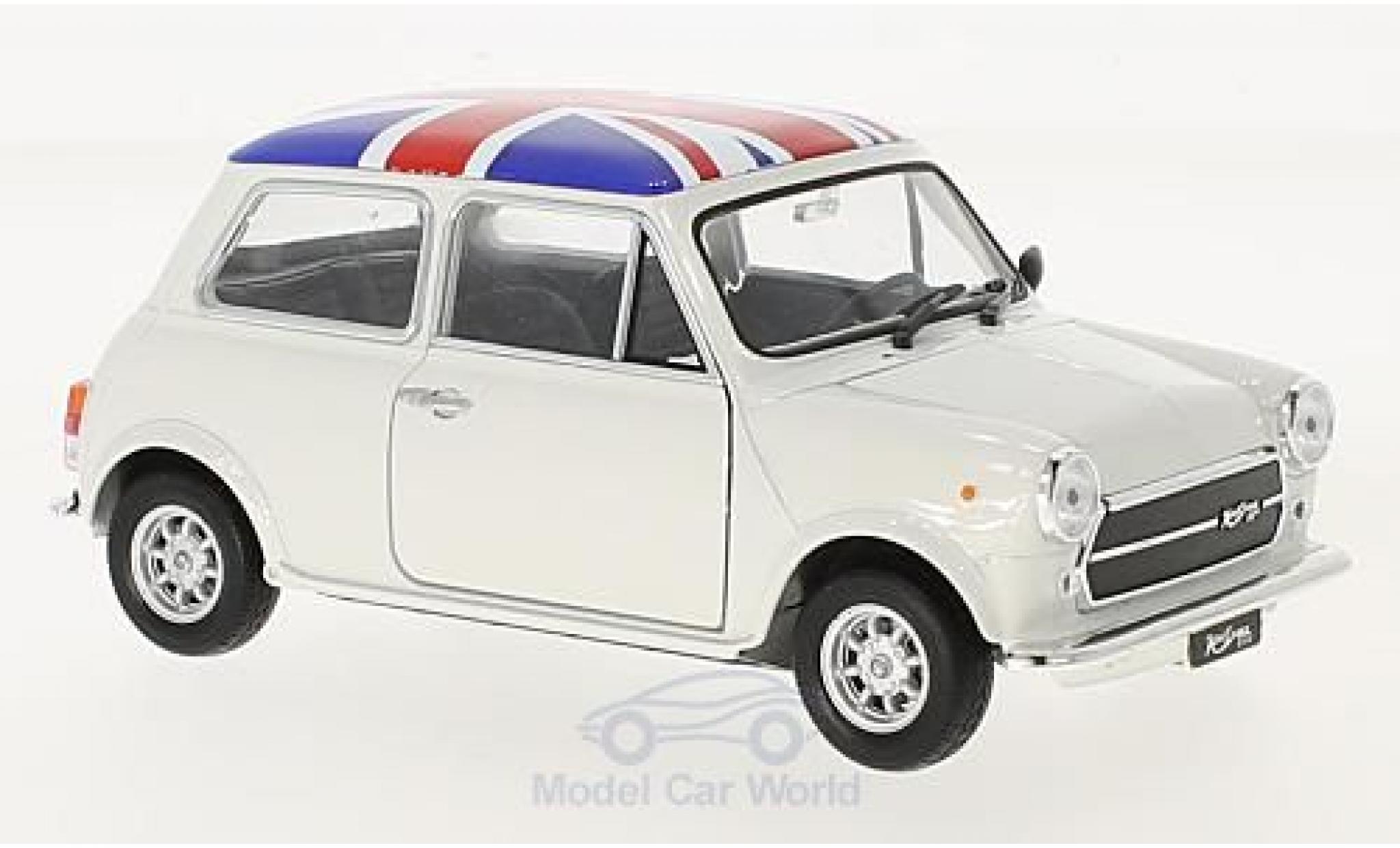 Mini Cooper S 1/24 Welly 1300 wit UK Flag modelauto
