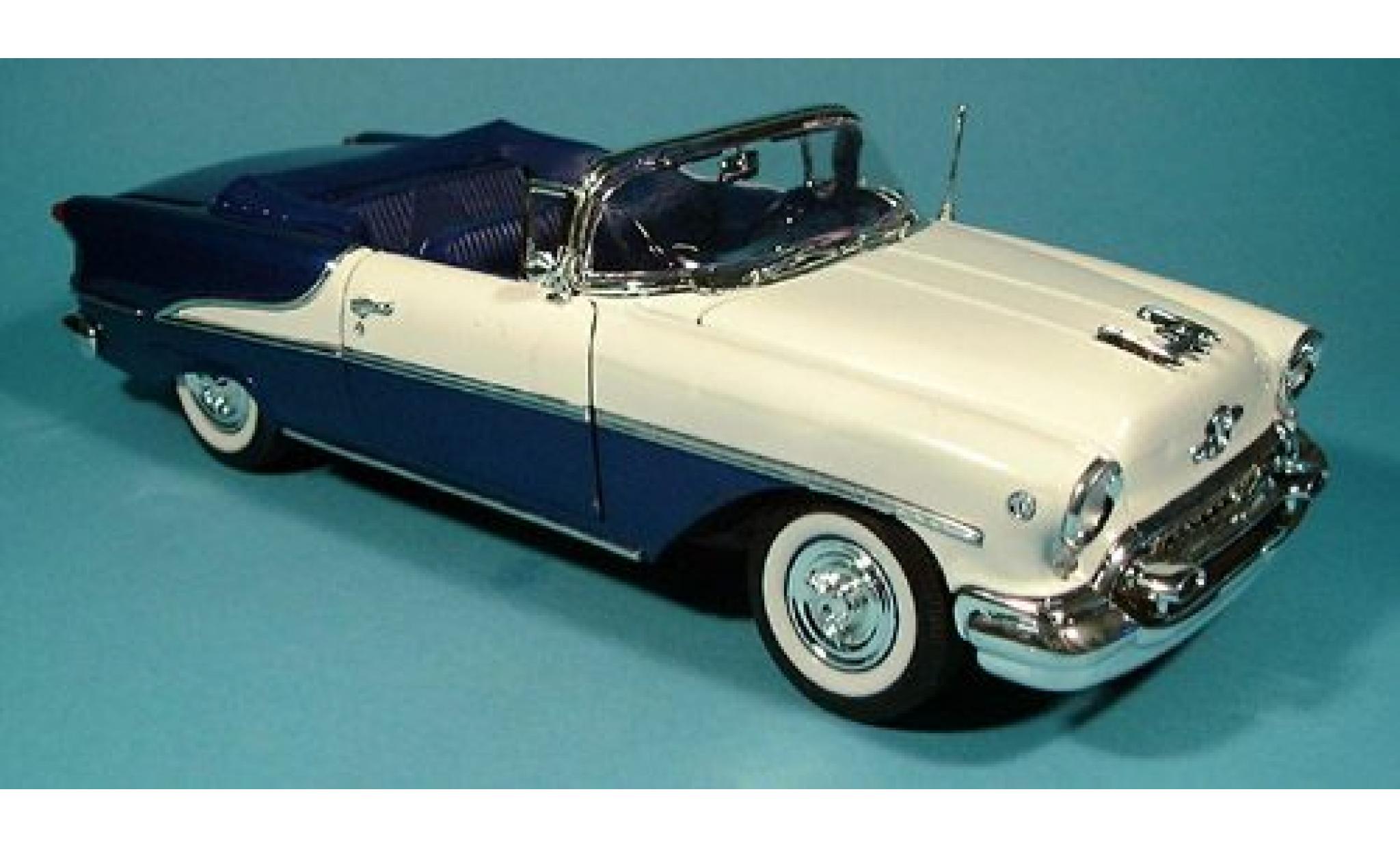 Oldsmobile Super 88 1/18 Welly blauw-wit 1955 1:18 modelauto
