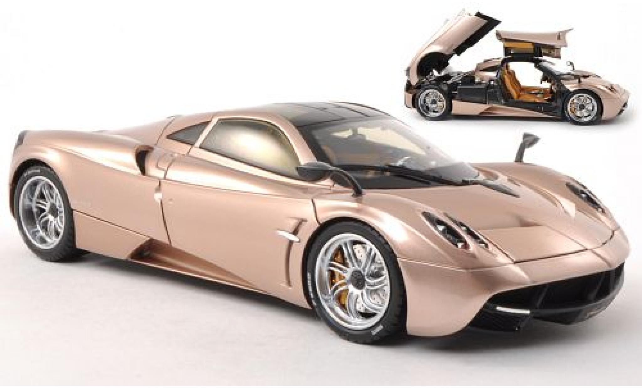 Pagani Huayra 1/18 Welly gold 1:18 modelauto