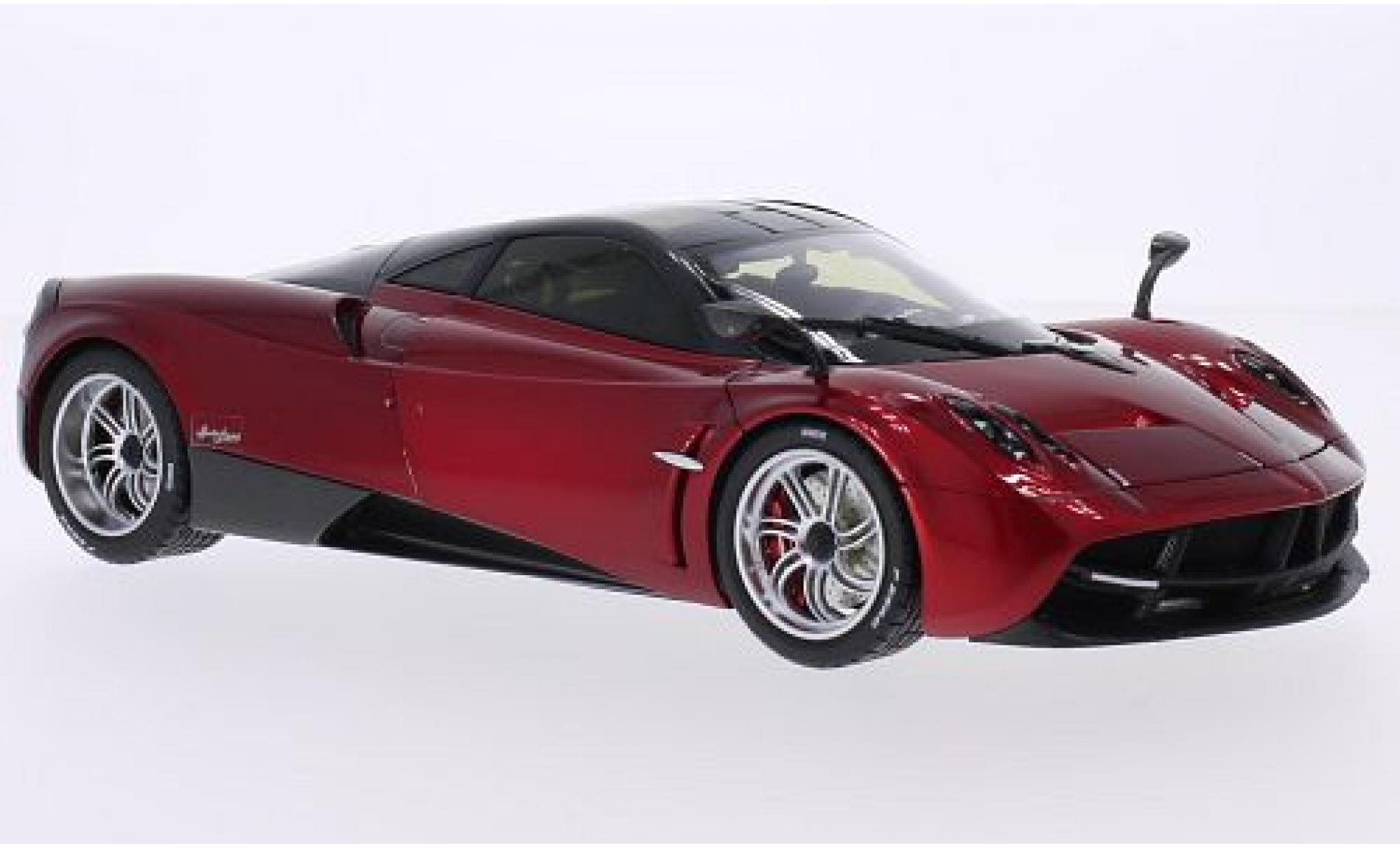Pagani Huayra 1/18 Welly metallic rood/carbon GTA Edition modelauto