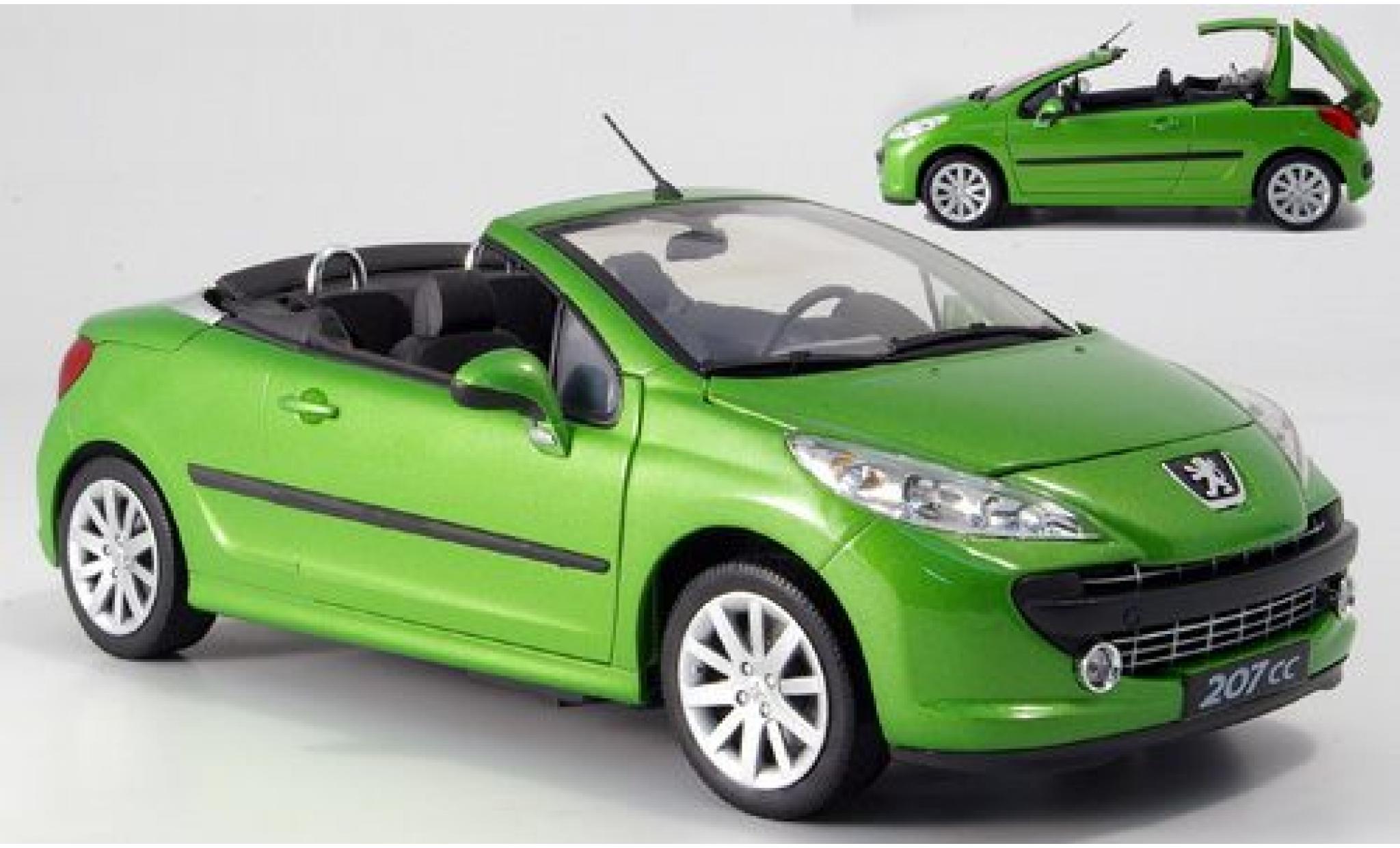 Peugeot 207 1/18 Welly CC met.-groen 1:18 modelauto