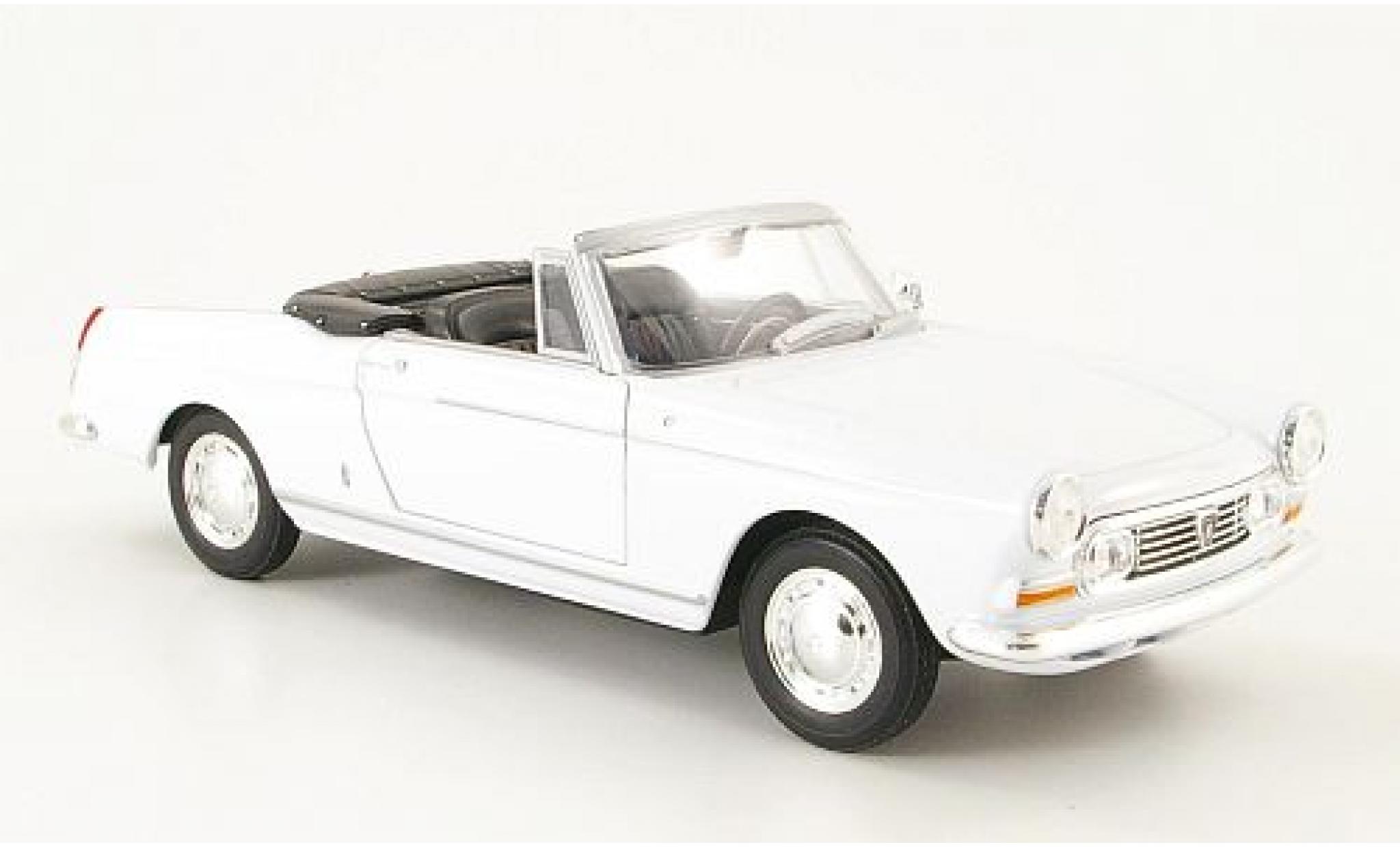 Peugeot 404 1/24 Welly Cabriolet wit 1963 1:24 modelauto
