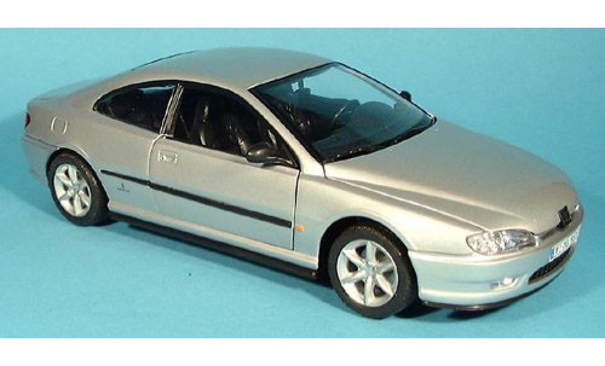 Peugeot 406 1/18 Welly grijs 1:18 modelauto