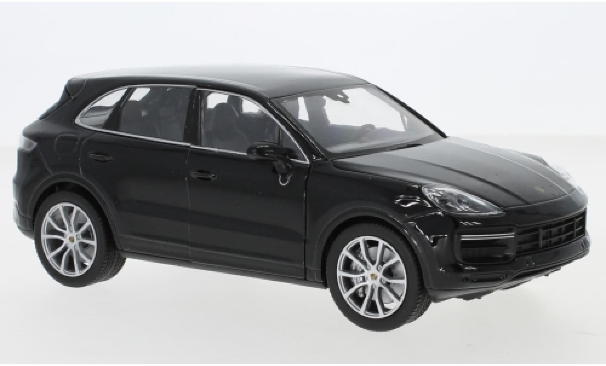 Porsche Cayenne Turbo 1/24 Welly zwart 1:24 modelauto