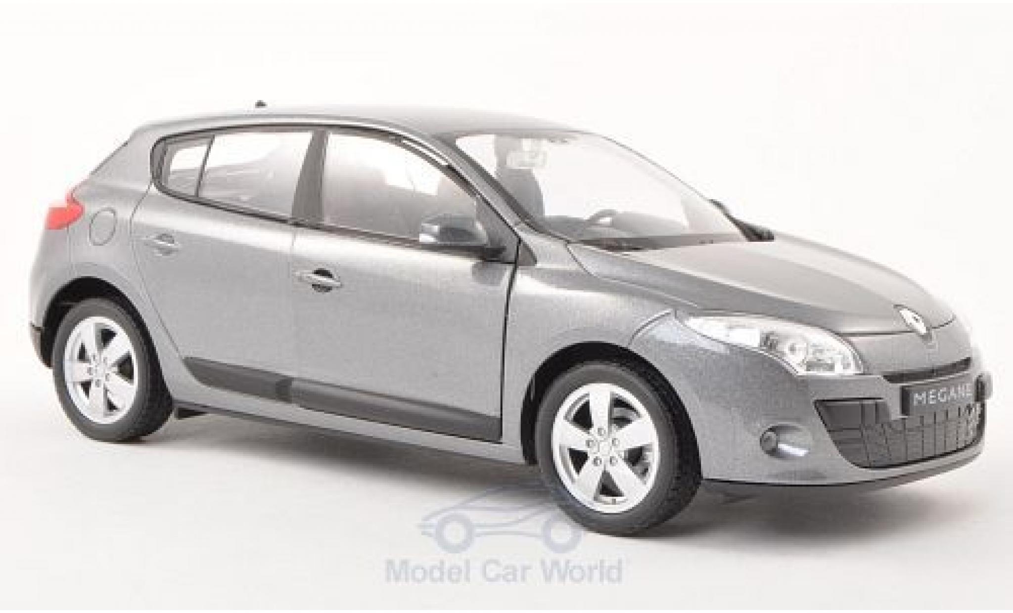 Renault Megane 1/24 Welly metallic grijs 2009 modelauto