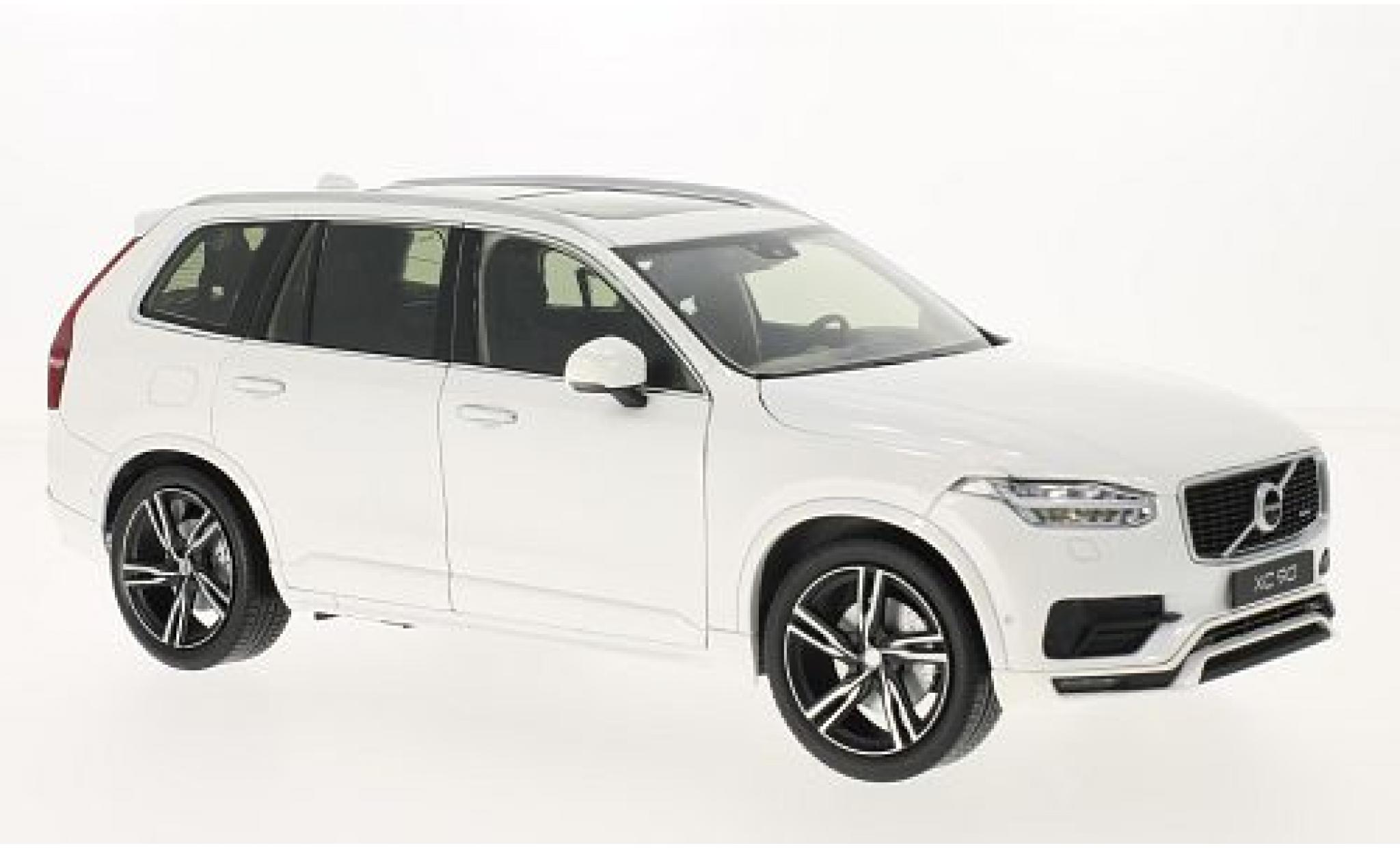 Volvo XC 1/18 Welly 90 wit 2015 modelauto