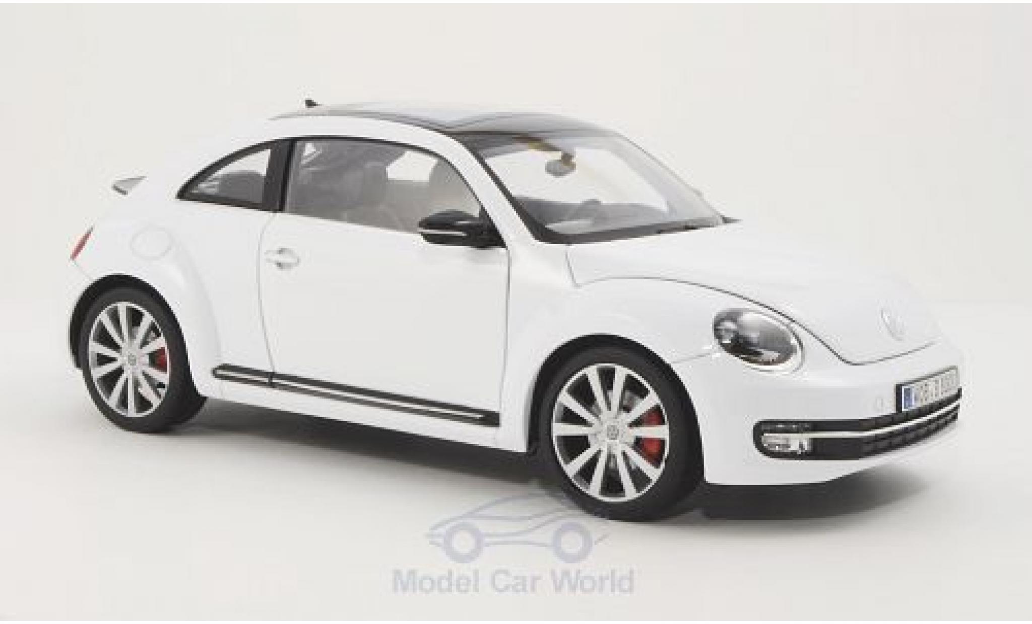 Volkswagen Beetle 1/18 Welly wit 2012 modelauto