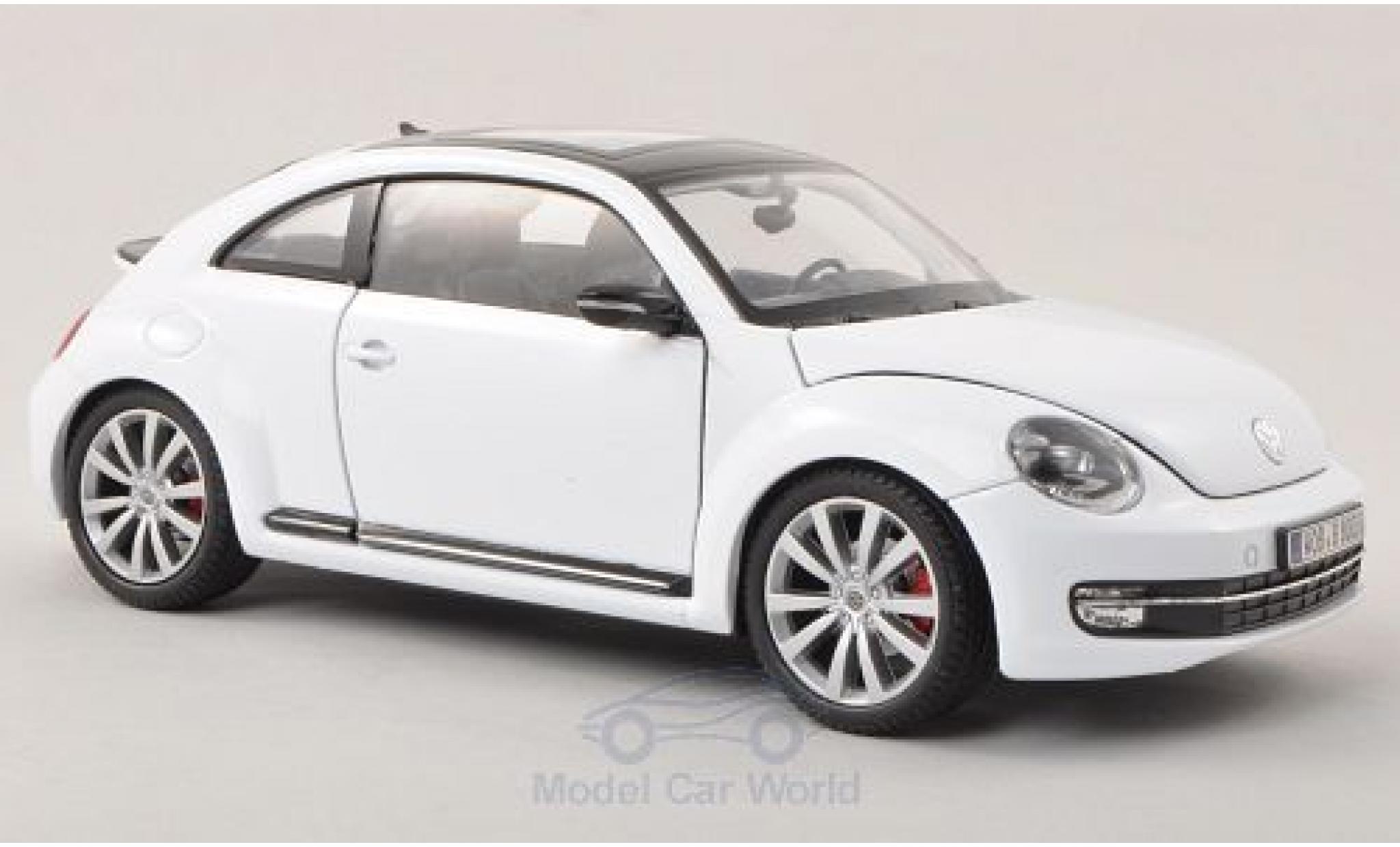 Volkswagen Beetle 1/24 Welly wit 2012 ohne Vitrine modelauto