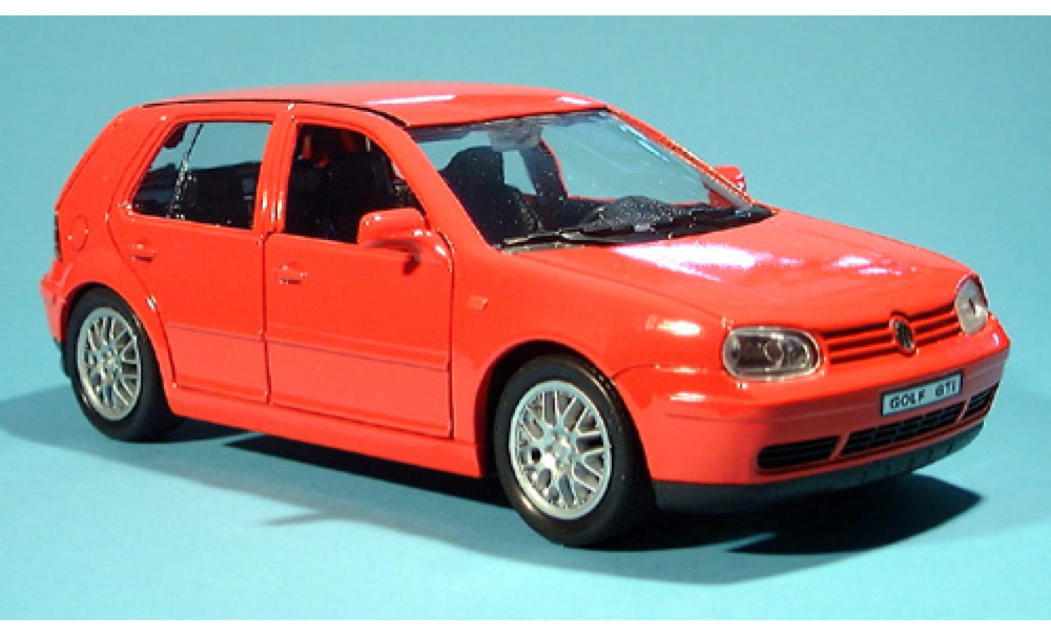 Volkswagen Golf 1/24 Welly IV rood 1:24 modelauto