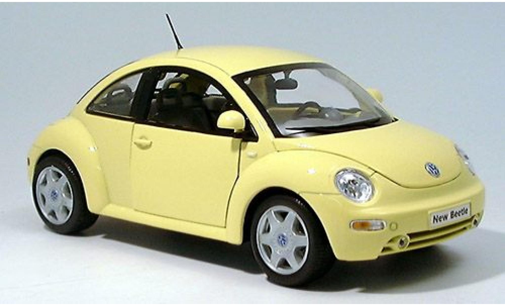 Volkswagen New Beetle 1/18 Welly geel 1:18 modelauto