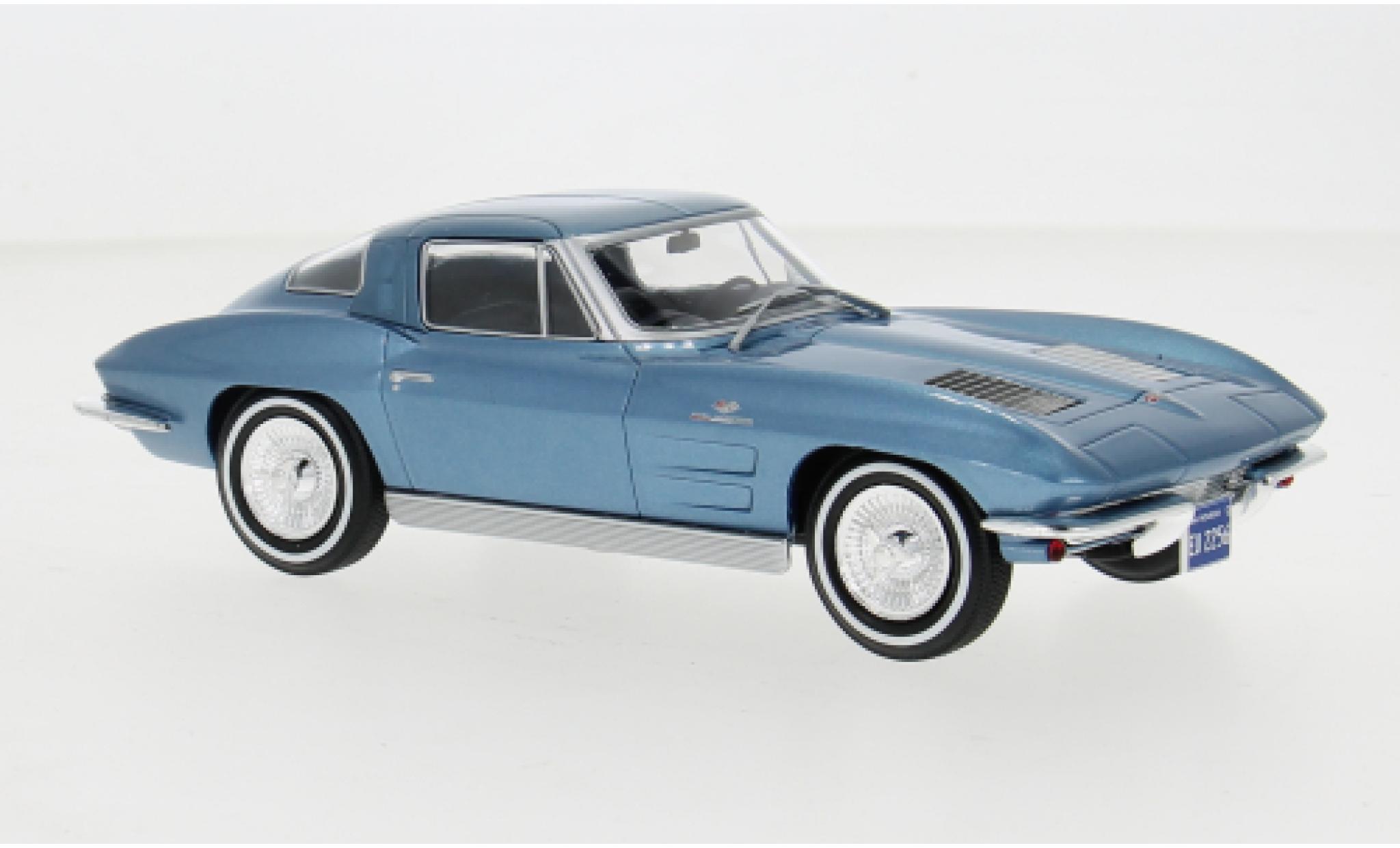Chevrolet Corvette 1/24 WhiteBox (C2) Stingray metallic blauw 1963 1:24 modelauto