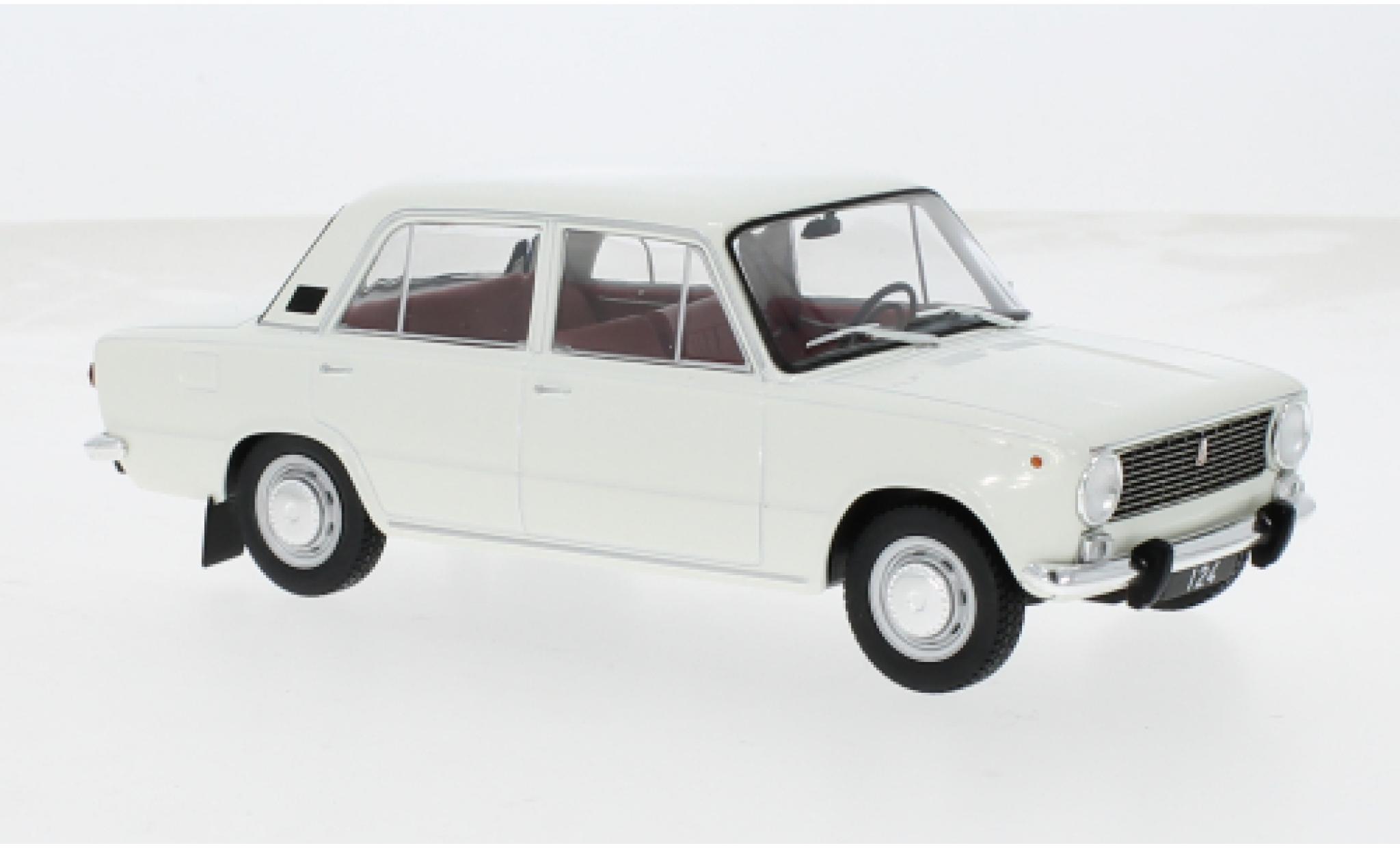 Fiat 124 1/24 WhiteBox wit 1970 1:24 modelauto