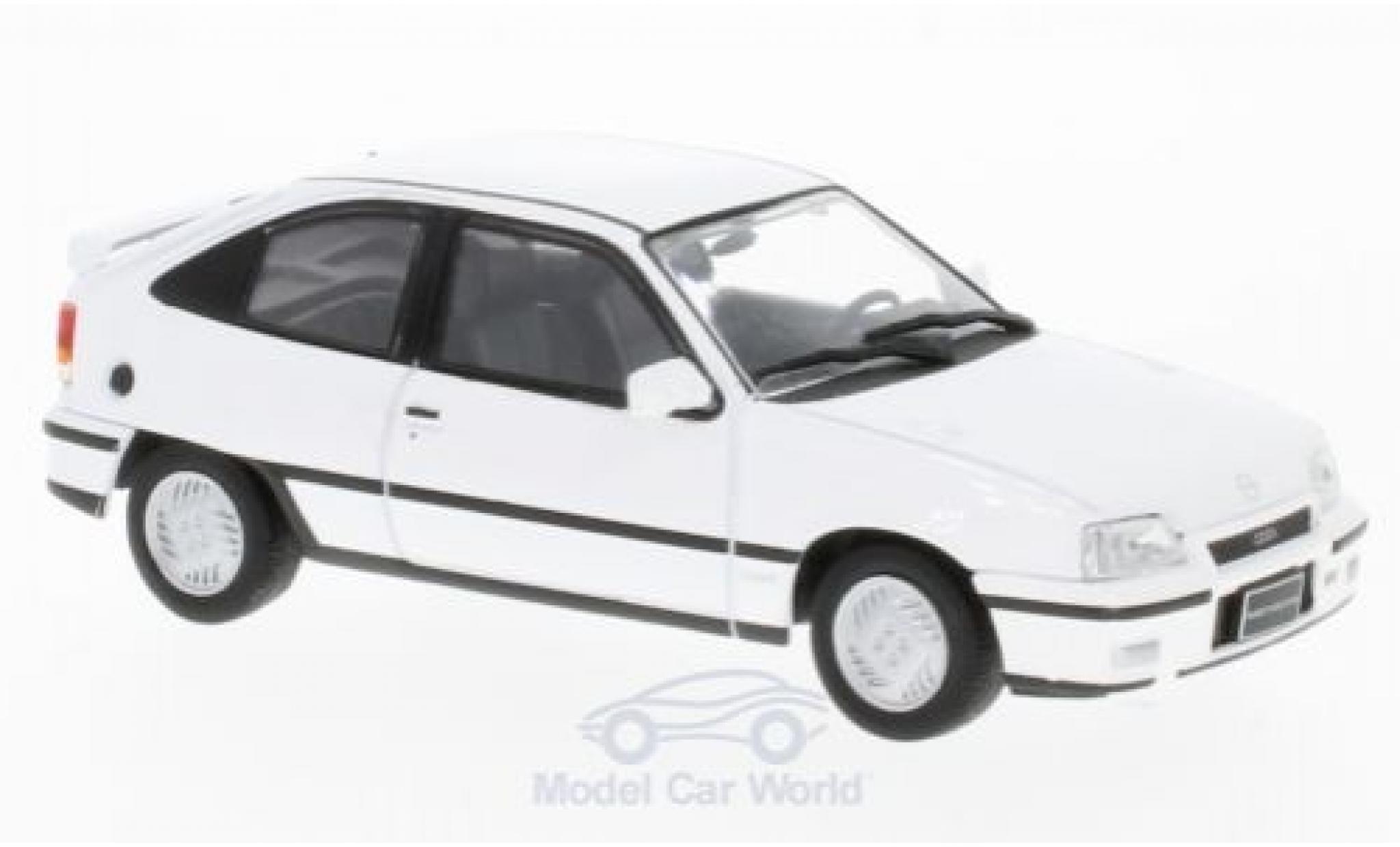 Opel Kadett GSI 1/43 WhiteBox E GSI wit 1986 modelauto