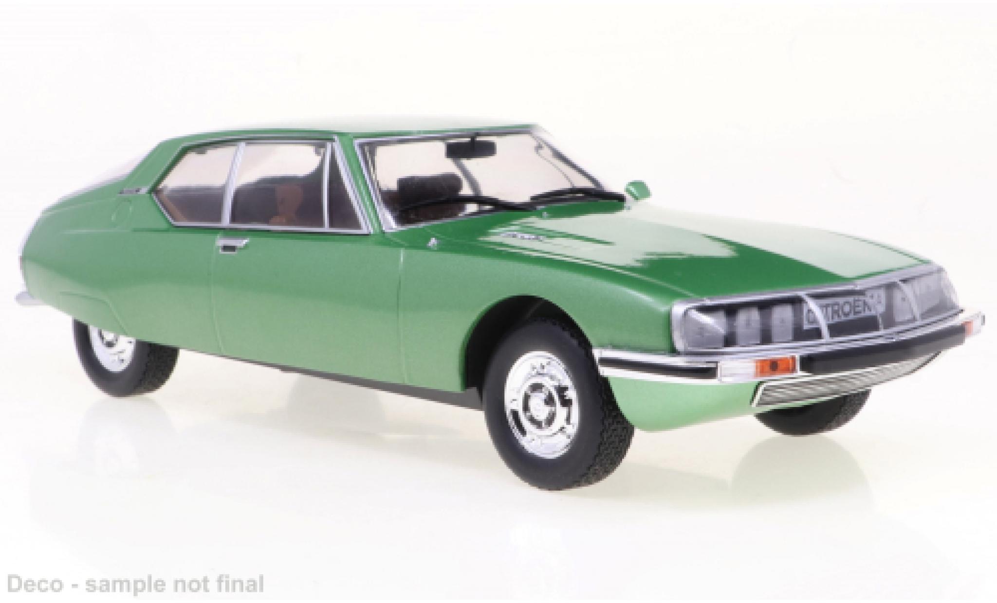 Citroen SM 1/24 WhiteBox metallic groen 1970 modelauto