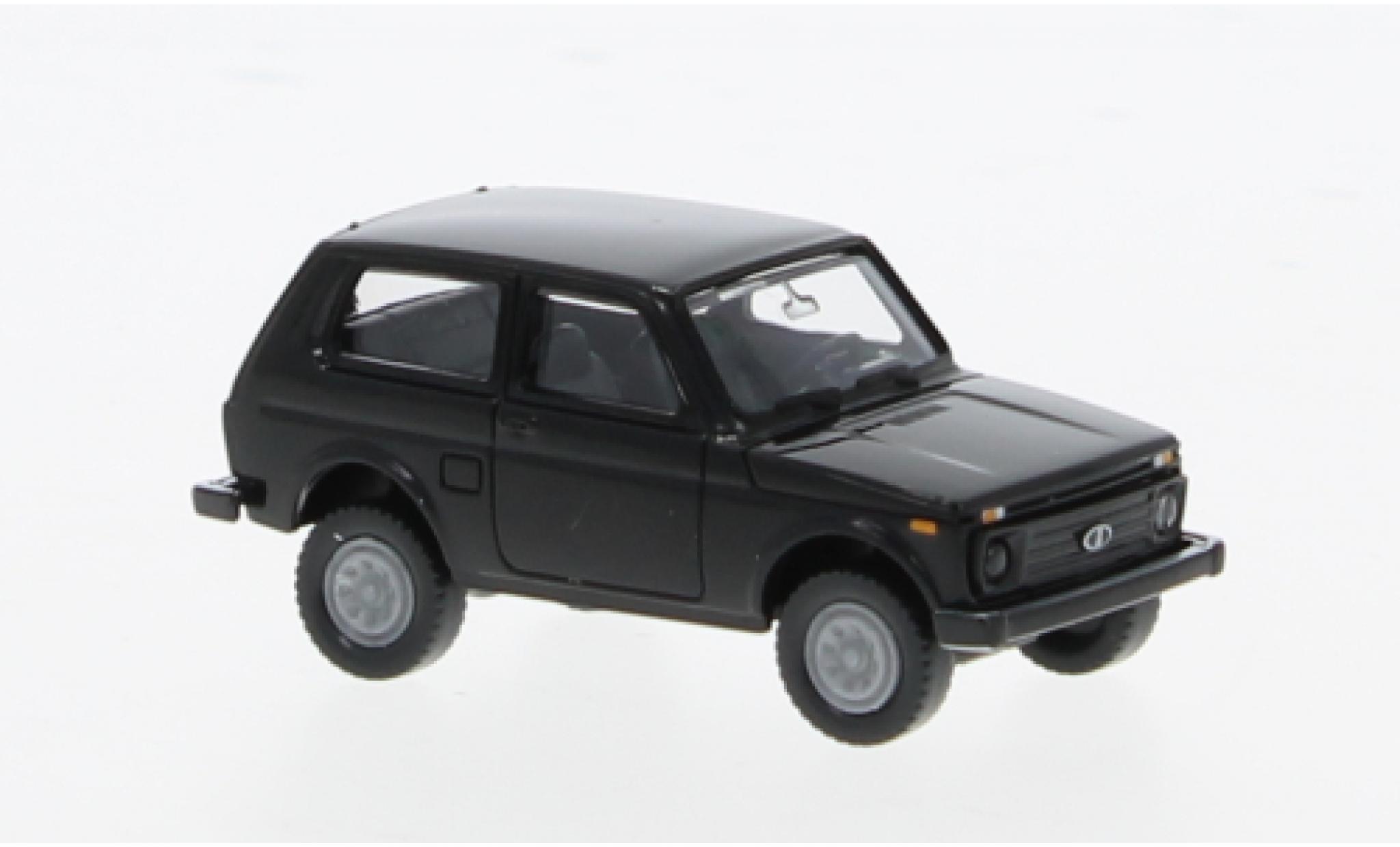 Lada Niva 1/87 Wiking zwart 1:87 modelauto
