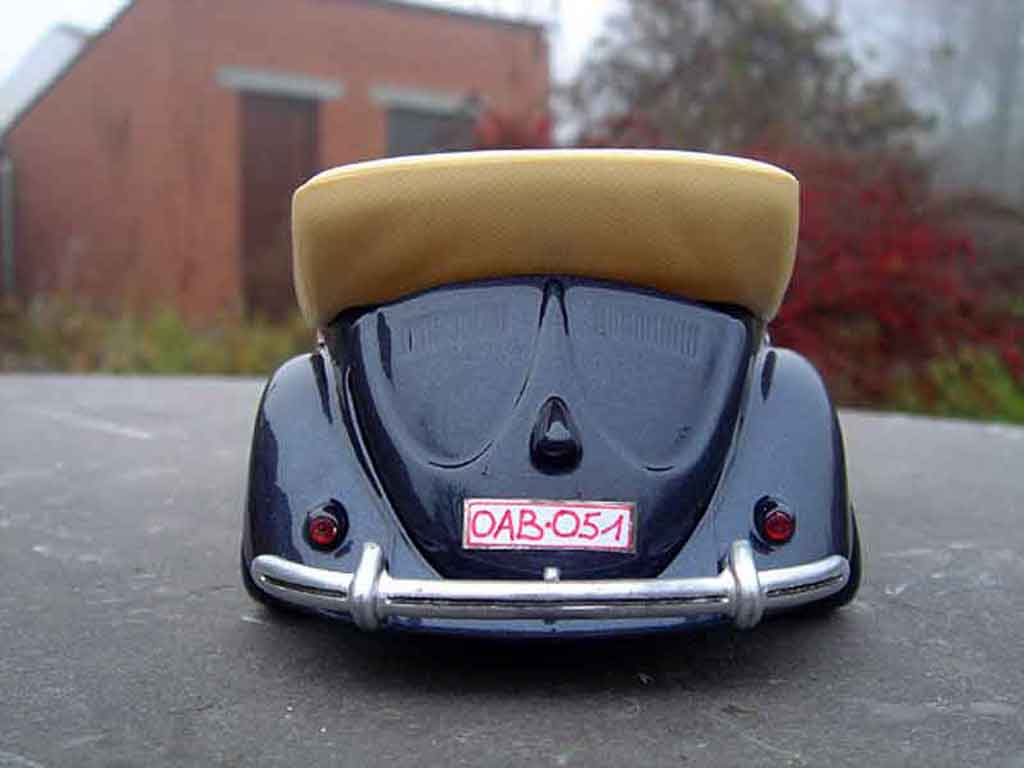 Volkswagen Kafer Base Coccinelle Cabriolet 51 resto-cal 1/18 Solido