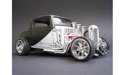 Ford 1932 Hot Rod 1/18 Yat Ming street modelauto