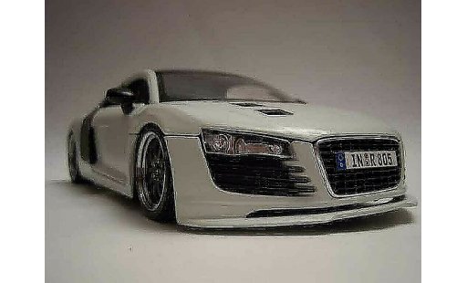 Audi R8 4.2 fsi 1/18 Maisto . tuning carb&white jantes gmp modelauto
