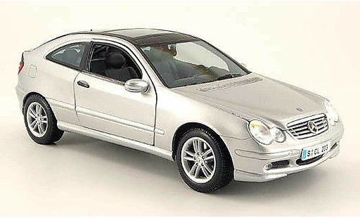 Mercedes Classe C Coupe 1/18 Maisto grijs sportcoupe modelauto