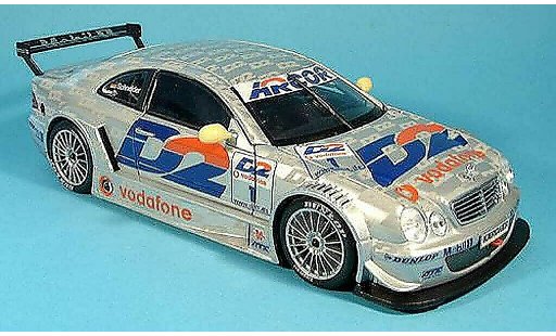 Mercedes Classe CL DTM 1/18 Maisto K d2 no.1 2001 modelauto
