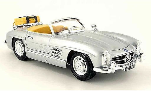 Mercedes 300 Base 1/18 Burago touring grijs modelauto