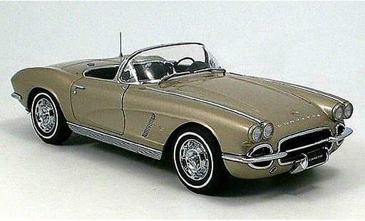 Chevrolet Corvette Convertible 1/18 Autoart C1 beige millenium edition 1962 modelauto