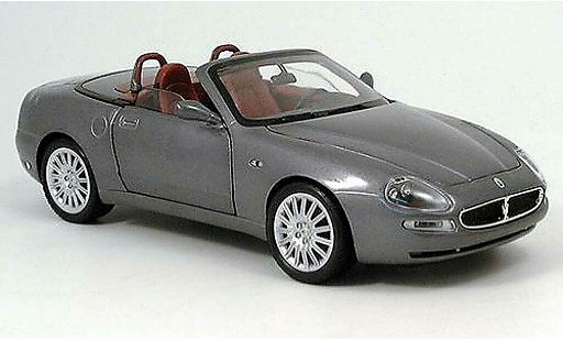 Maserati GT Spyder Base 1/18 Burago grijs 2003 modelauto
