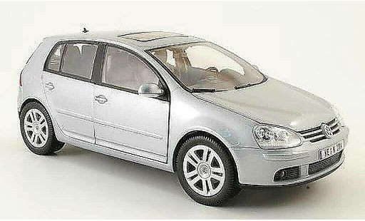Volkswagen Golf Base 1/18 Burago grijs 2003 5 portes modelauto