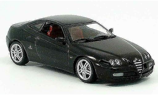 Alfa Romeo GTV v6 3.2 1/43 Minichamps V zwart 2003 modelauto