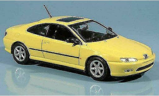 Peugeot 406 Coupe 1/43 Minichamps geel 1996 modelauto