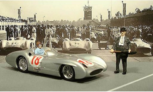 Mercedes W 196 Base 1/43 Brumm GP Italien avec Fangio en Neubauer 1955 modelauto