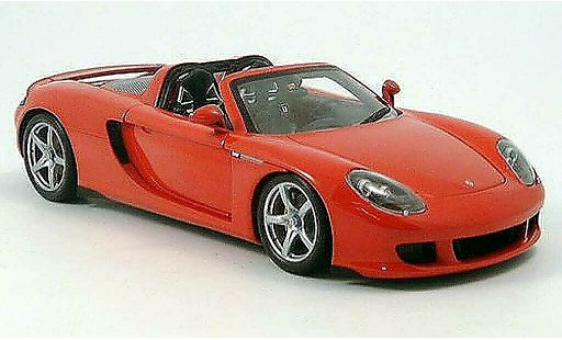 Porsche Carrera GT Base 1/18 Minichamps rood 2003 modelauto