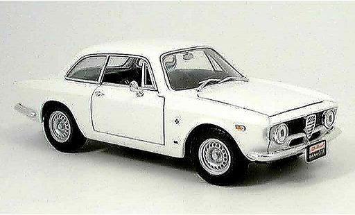 Alfa Romeo Giulia sprint gta 1/18 Yat Ming 1300 wit 1963 modelauto