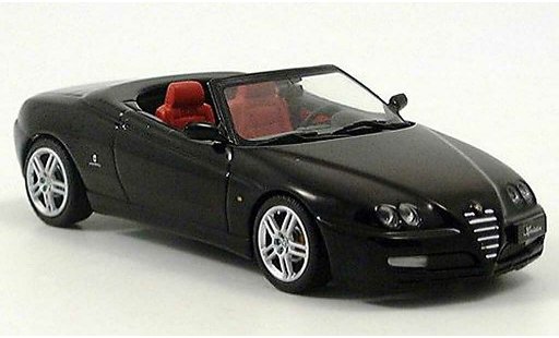 Alfa Romeo Spider GTV twin spark 1/43 Minichamps 2003 zwart modelauto