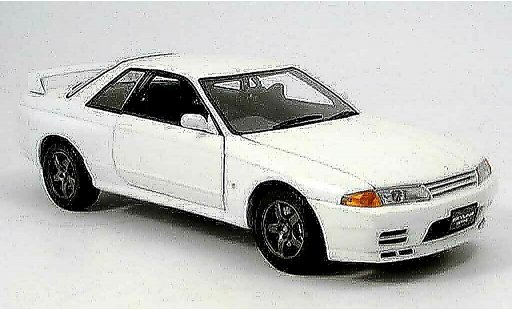 Nissan Skyline R32 1/18 Kyosho gt-r wit modelauto