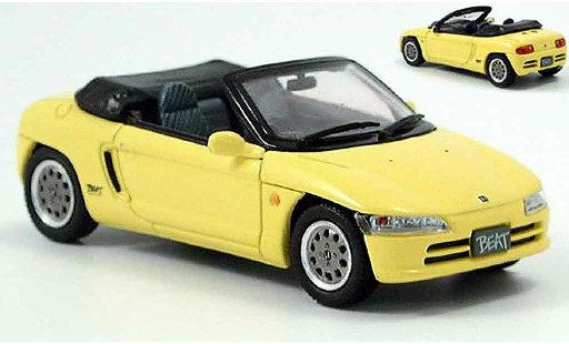 Honda Beat Base 1/43 Ebbro geel kap liegt bei modelauto